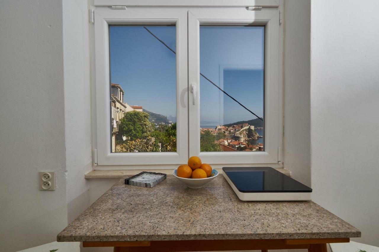 Apartament Paula's *